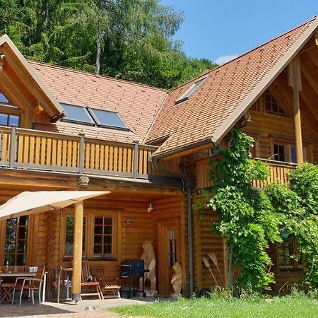 Cosy Spacious Wooden Chalet Na Hrib Stiska Vas Eksteriør billede